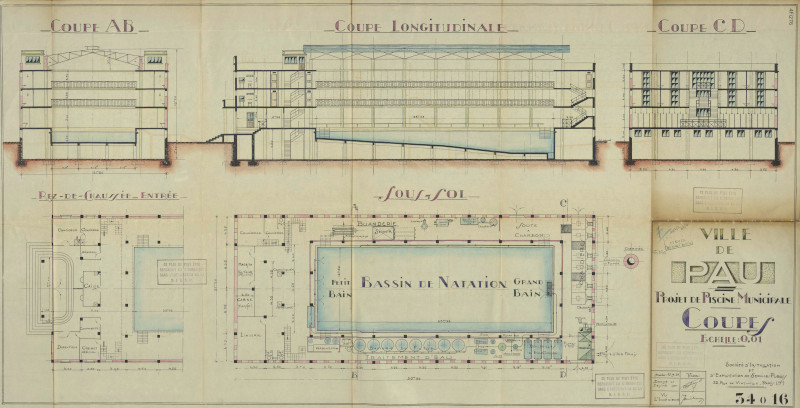 L’image représente le plan de l’architecte Deshayes pour la construction d’une piscine à Pau